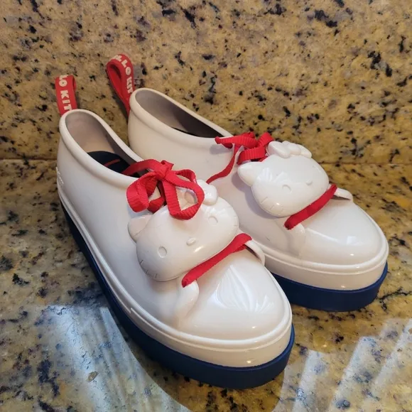 💜 Melissa Hello Kitty Limited Edition Shoes Jelly Sneakers Bow Cat Face Size 8
