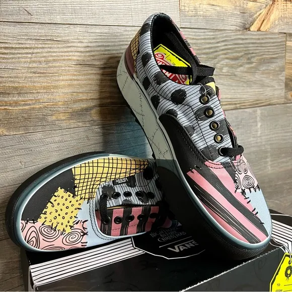 🆕 NWT Vans x🎄🎃 Nightmare Before Xmas Sally Stacked Platform, W9.5