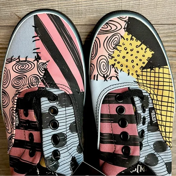 🆕 NWT Vans x🎄🎃 Nightmare Before Xmas Sally Stacked Platform, W9.5