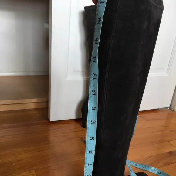 👢 Stuart Weitzman Knee Hi Suede Boots