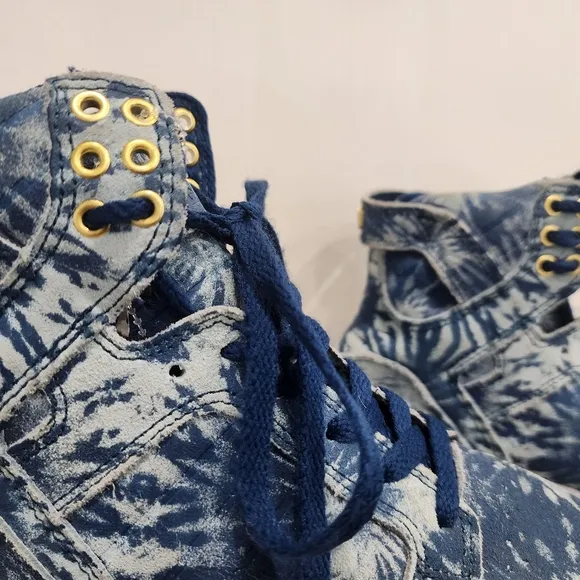 [ SUPRA] boys size 5,- or mens size 3, blue&amp; white hi top &quot; SKYFALL&quot; sneakers