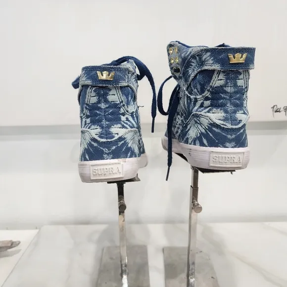 [ SUPRA] boys size 5,- or mens size 3, blue&amp; white hi top &quot; SKYFALL&quot; sneakers