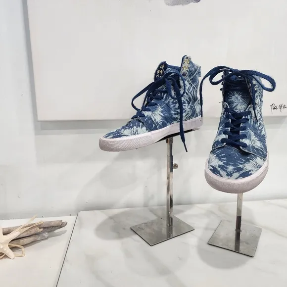 [ SUPRA] boys size 5,- or mens size 3, blue&amp; white hi top &quot; SKYFALL&quot; sneakers