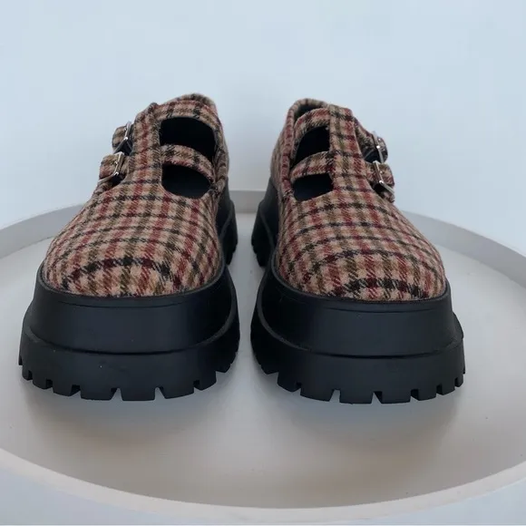 🆕 URBAN OUTFITTERS Tonia Plaid doublestrap Chunky Mary Jane shoes Womens size 6