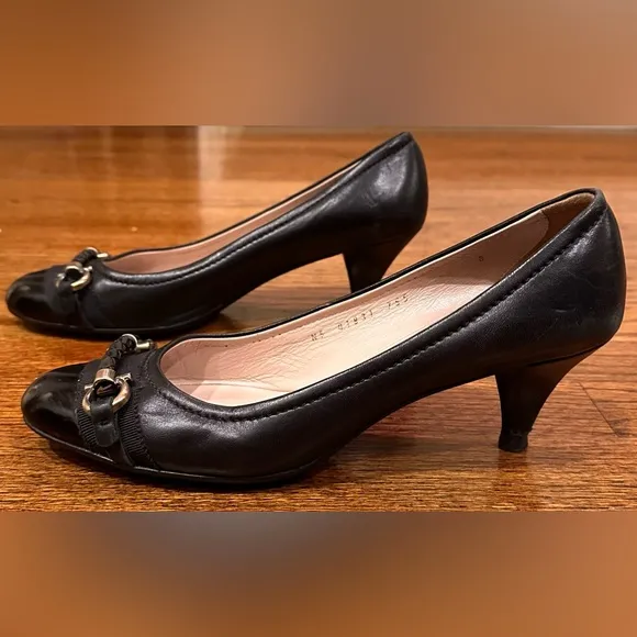 1. Ladies Salvatore Ferragamo Vintage Black Leather and Patent Horse Bit Shoes