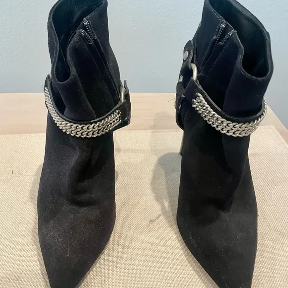 100% authentic Saint Laurent Black Suede Ankle Boots with Chain Detail