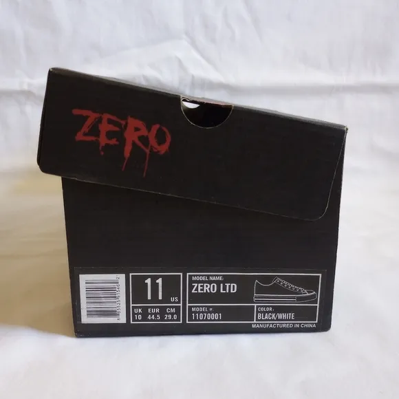 2003 Zero Skateboards X Converse Low Top Shoes Sneakers Mens Size 11 Black White