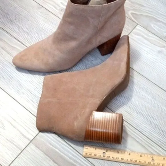 (29-3287) Blondo Women's Tasel Fashion Boots Sz 11