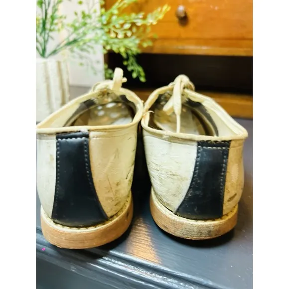 40/50s vintage Town &amp; Country Black and White Saddle Shoes Us Women's 8.5/9