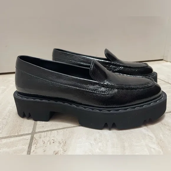$450 New Aquatalia Hayley water resistant platform loafer black patent l…