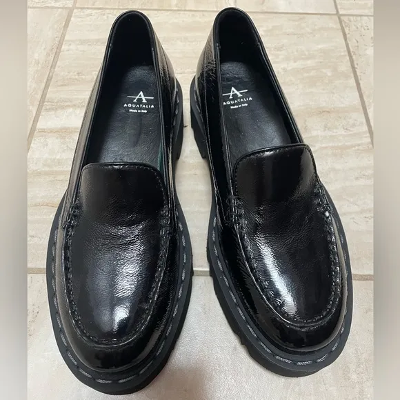 $450 New Aquatalia Hayley water resistant platform loafer black patent l…