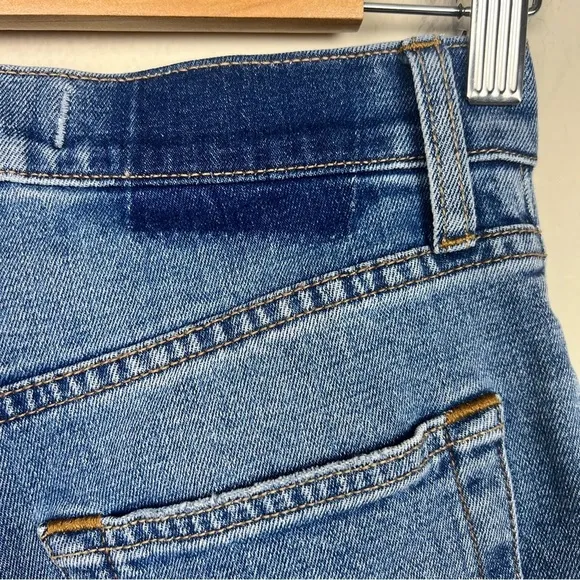 Abercrombie &amp; Finch Ultra High Rise Ankle Straight Jean 26/2
