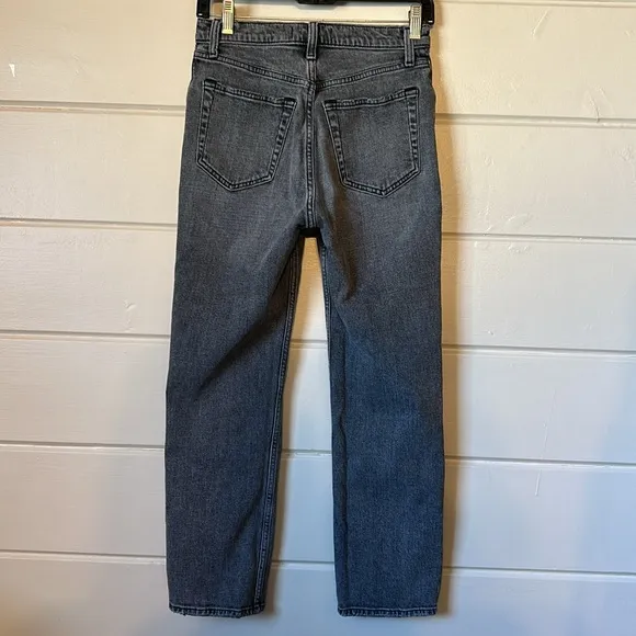 Abercrombie &amp; Fitch The Ankle Straight Ultra High-Rise Jeans Size 27