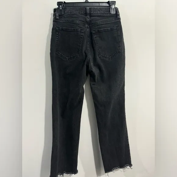 Abercrombie &amp; Fitch The Ankle Straight Ultra High Rise Women’s Size 28 (6)