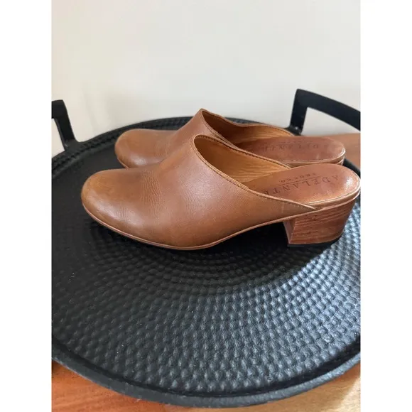 Adelante Camila Mules Leather Block Heel Mules Clogs Dessert Tan Brown Size 6.5