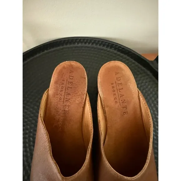 Adelante Camila Mules Leather Block Heel Mules Clogs Dessert Tan Brown Size 6.5