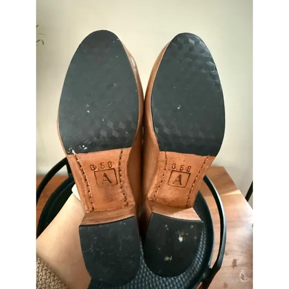 Adelante Camila Mules Leather Block Heel Mules Clogs Dessert Tan Brown Size 6.5