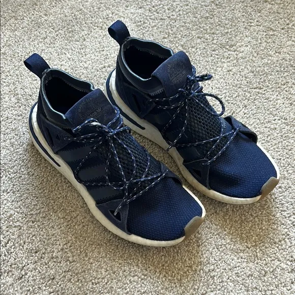 Adidas Arkyn “Dark Blue” Sneakers size 9