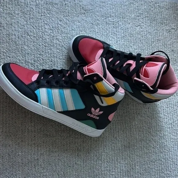 ADIDAS Hardcourt High White/Black/Pink Grade School Girls' Shoes