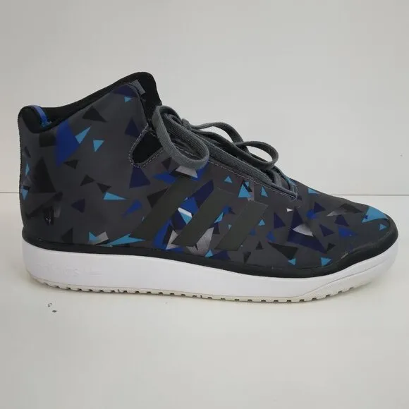Adidas  High-Top Lace up Sneakers Size 6