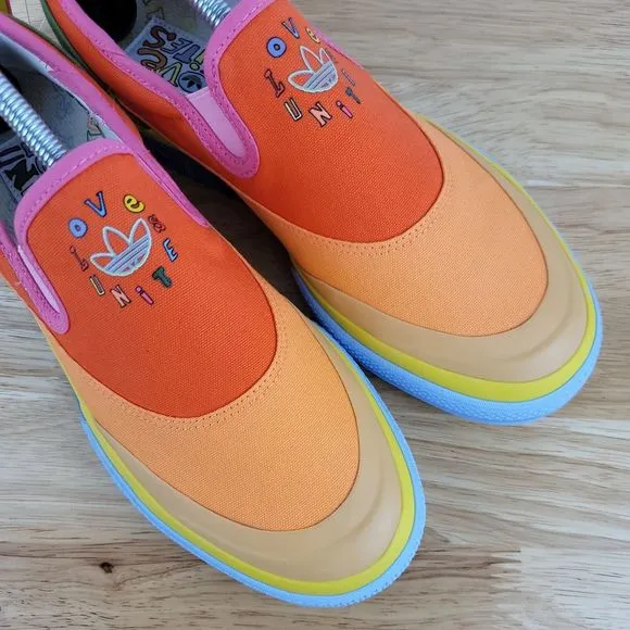Adidas Nizza Slip On Pride Love Unites Rainbow Shoes Mens 9 Womens‎ 10 - GW2421