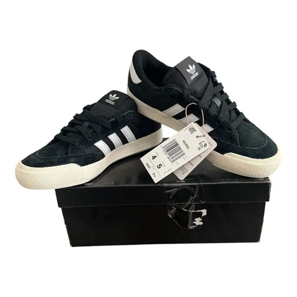 Adidas Nora GV6777 Black and White Skateboarding Sneakers Men Size 4
