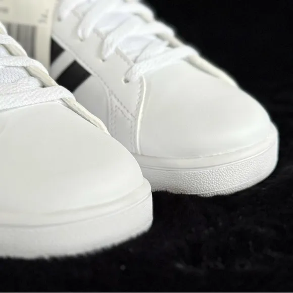 ADIDAS NWT 2 1/2 Kids Unisex Grand Court EF0103 Shoes Sneakers Classic 2.5 Youth