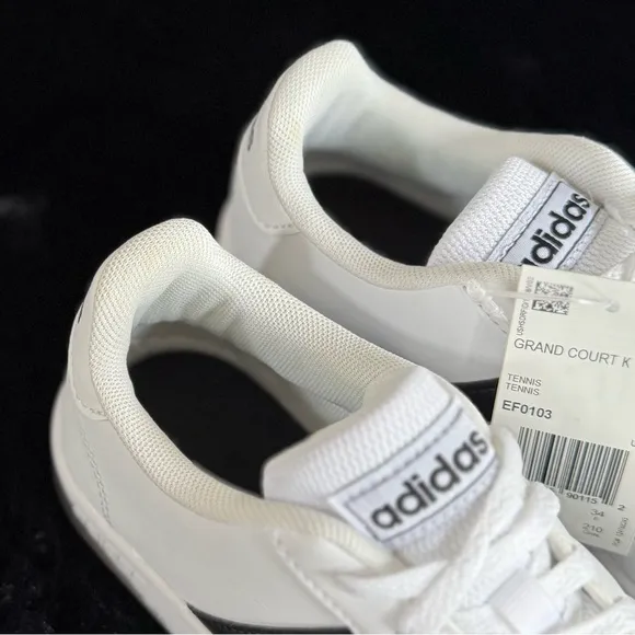 ADIDAS NWT 2 1/2 Kids Unisex Grand Court EF0103 Shoes Sneakers Classic 2.5 Youth
