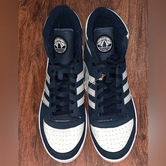 Adidas top ten size 11