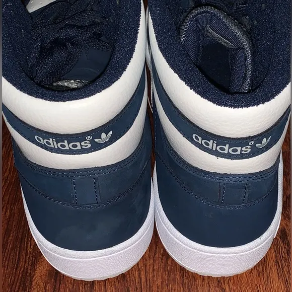 Adidas top ten size 11