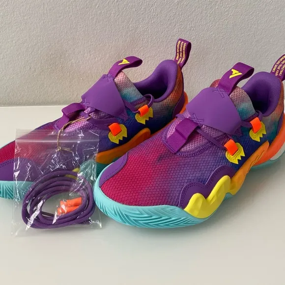 Adidas Trae Young Signature Series Tie Dye Basketball Shoes Men’s Size 9