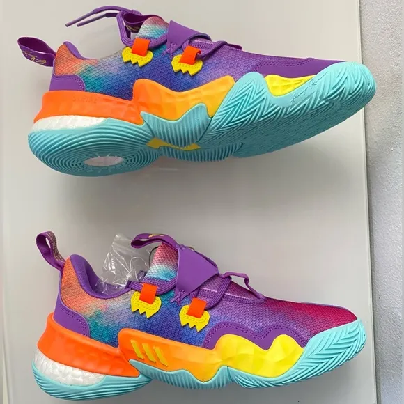Adidas Trae Young Signature Series Tie Dye Basketball Shoes Men’s Size 9