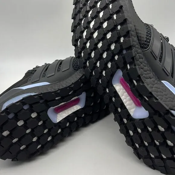 ADIDAS ULTRABOOST 1.0 SHOES- NEW in Box- Women Size 9w