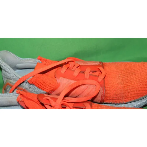 Adidas Ultraboost Solar Red Glow YYA 606001 Sneakers Size Men's 9