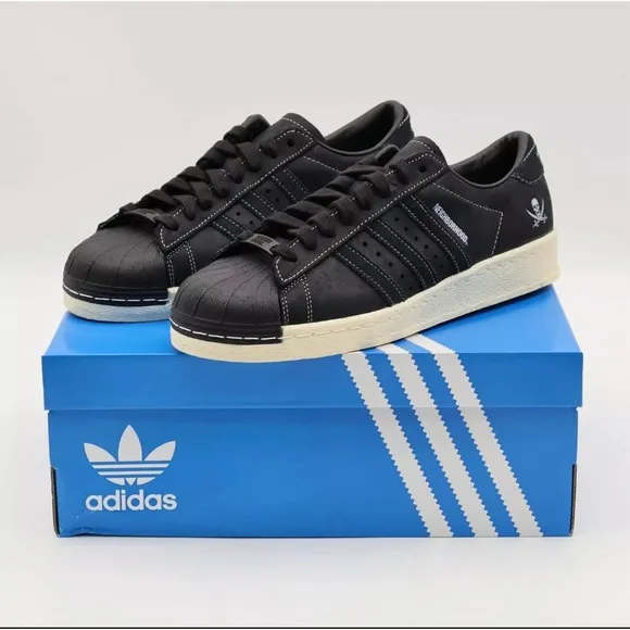 Adidas x Neighborhood &quot;30th Anniversary&quot; Superstar 2005 ID8650 Men's Size‎  11.5
