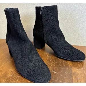 AGL Ankle Boots NEW Women 5.5 Black Suede Leather Embossed Ankle Boot Side Zip