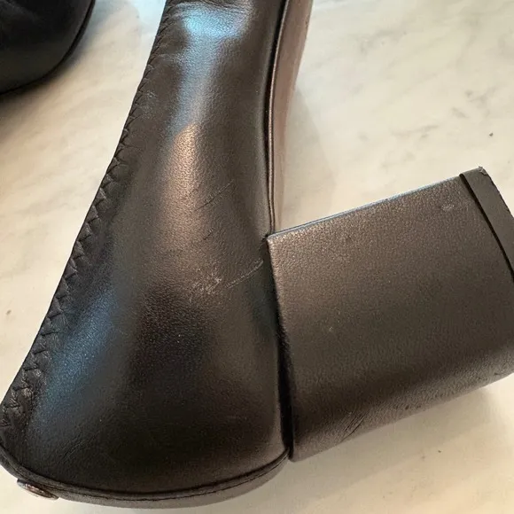 AGL Leather Pumps Block Heel Cap Toe Classic Black Size 37