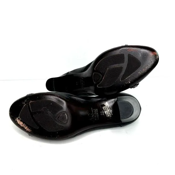 AGL Women's Classic Pump Cuban Heels Shoes Black Leather Slip On Chain Accent.