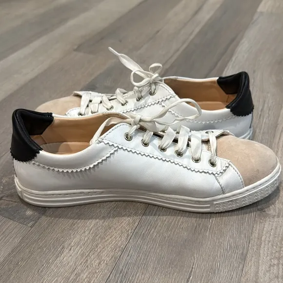AGL Women's Sade Low Top Sneakers