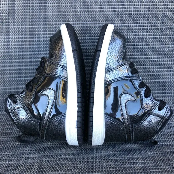 Air Jordan 1 Retro High BT 'Black Patent' High-Top Sneakers Infants size 5