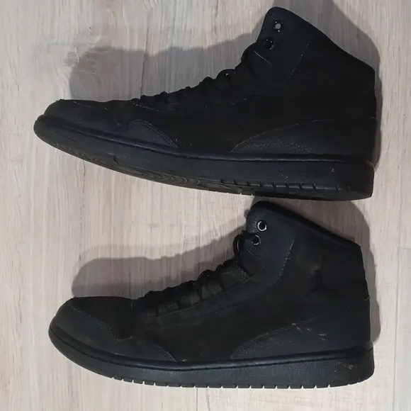 AIR JORDAN EXECUTIVE black sneakers.  Black mid top gym shoes.  Black sneakers