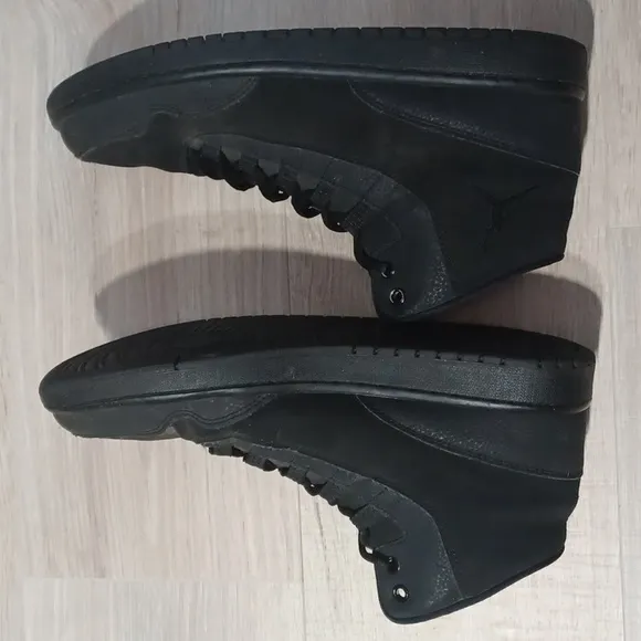 AIR JORDAN EXECUTIVE black sneakers.  Black mid top gym shoes.  Black sneakers