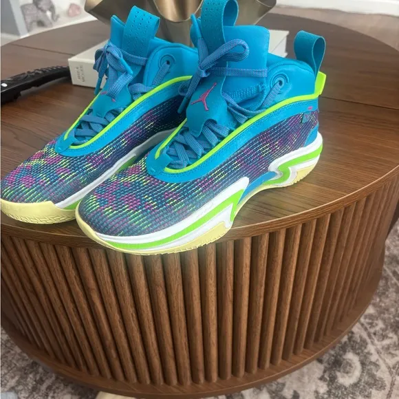 Air Jordan xxxv1 Luka brand new