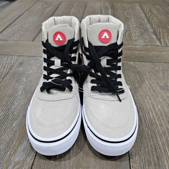 Airwalk Varial Beige Black Animal Print Denim High Top Shoes WOMENS SZ 8