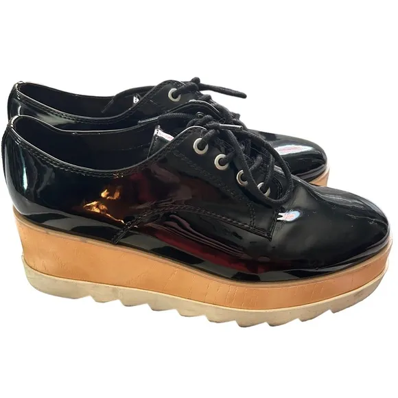 Aldo retro oxford platforms black patent leather lace up platform shoes  sz 7