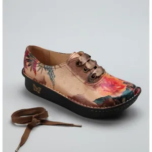 Alegria Abbi western romance platform shoes