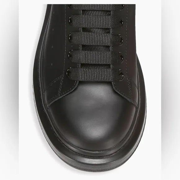 Alexander McQueen Oversized Leather Platform Sneakers Black 39