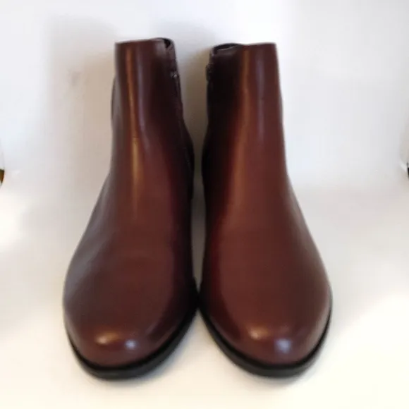 Alfani Avvia Leather Closed Toe Ankle Fashion Boots 8.5 Dark Brown