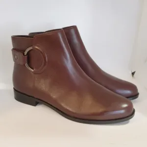 Alfani Avvia Leather Closed Toe Ankle Fashion Boots 8.5 Dark Brown