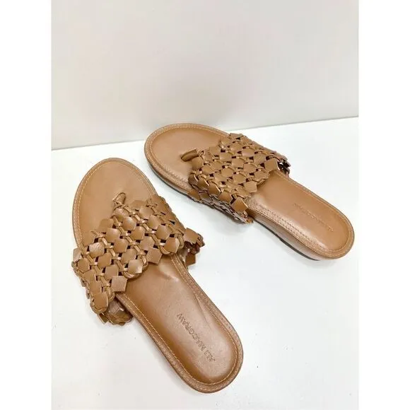 ALI MACGRAW Sandals Womens Size 8 Leather Wren Woven Slip On Shoes